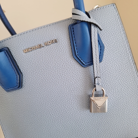 NEW Michael Kors Studio Mercer Medium Pebbled Leather Messenger Bag - Picture 5 of 10